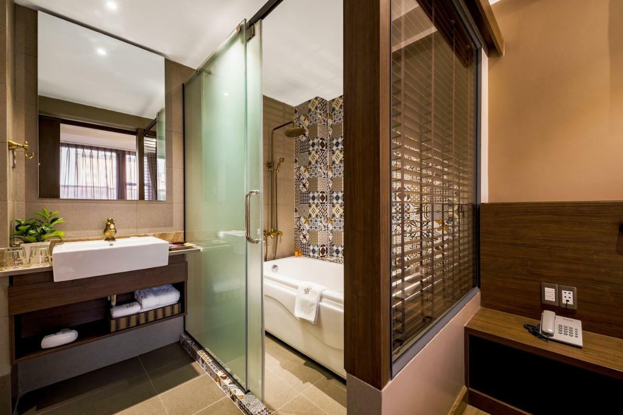 Sunflower Cbq Hotel โฮจิมินห์ซิตี้ ภายนอก รูปภาพ