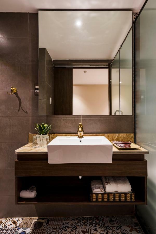Sunflower Cbq Hotel โฮจิมินห์ซิตี้ ภายนอก รูปภาพ